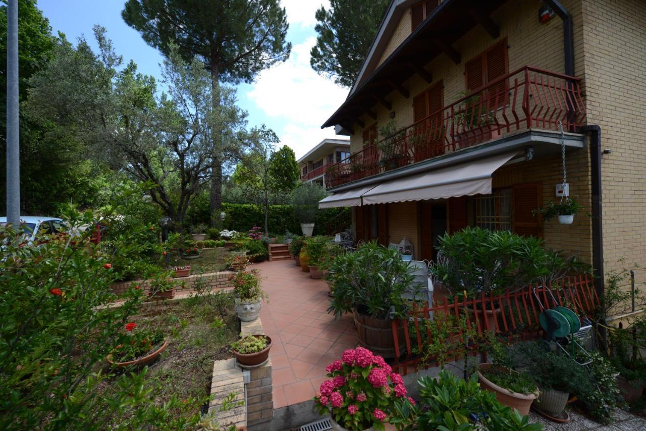 B&B Casa Cettina Macerata Dış mekan fotoğraf